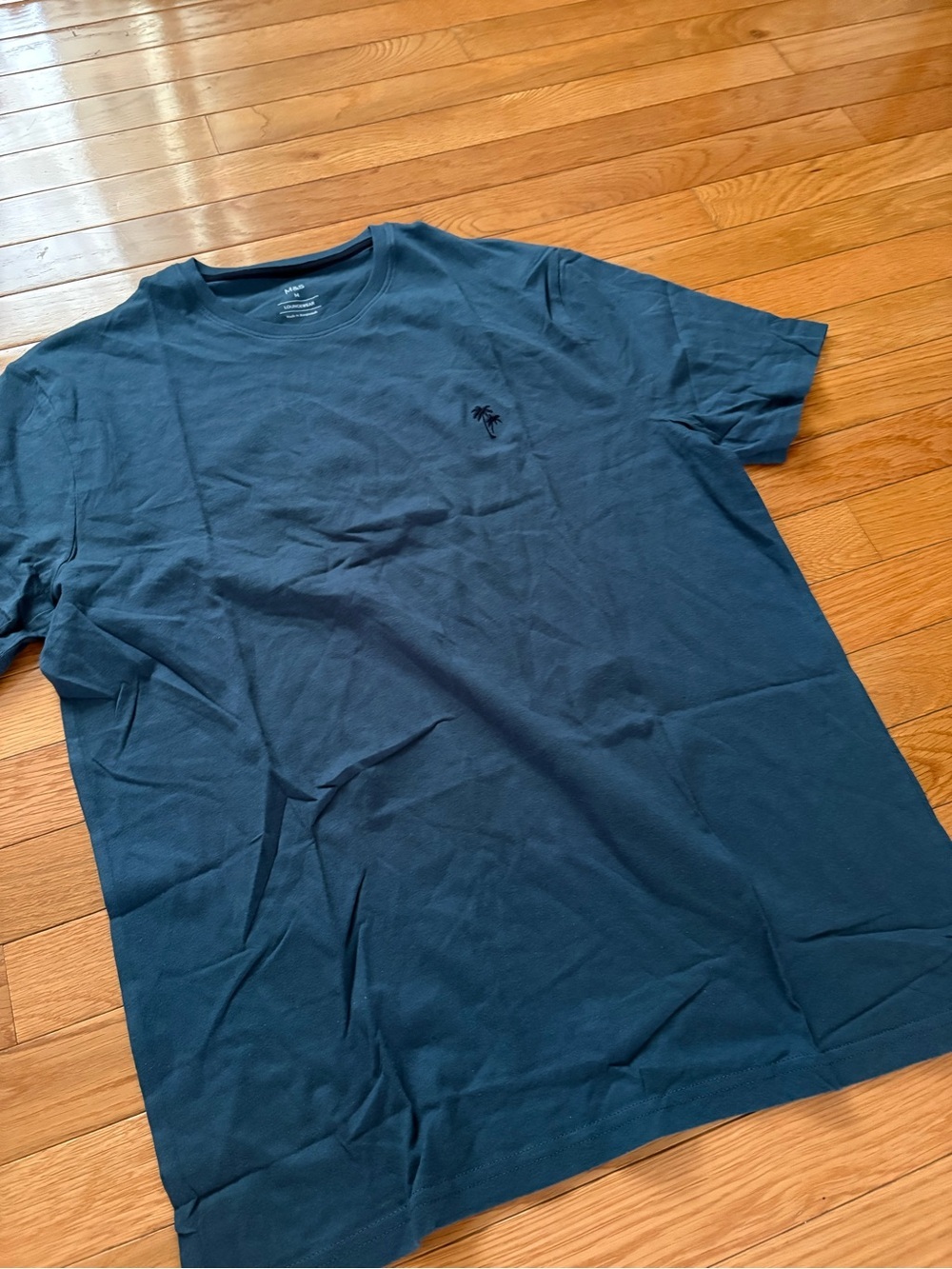 Men's Short Sleeve Crew Tee in Teal with Small Embroidered Palm - Picture 4 of 9
